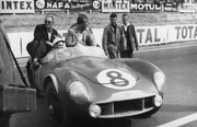 24 HEURES DU MANS YEAR BY YEAR PART ONE 1923-1969 - Page 39 56lm08-Aston-Martin-DB-3-S-Stirling-Moss-Peter-Collins-9