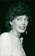 Lesley-Anne-Down-c49