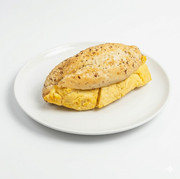 Bocadillo-de-tortilla-tradicional