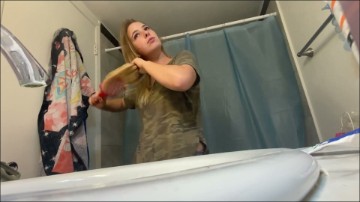 [Image: Voyeur37965125037.jpg]