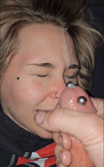[Image: Cumshots6589123004.jpg]