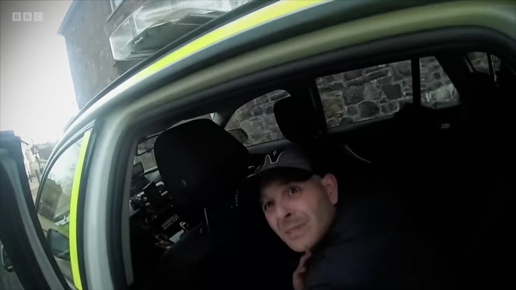 [Image: u433cldcjeu8.jpg]