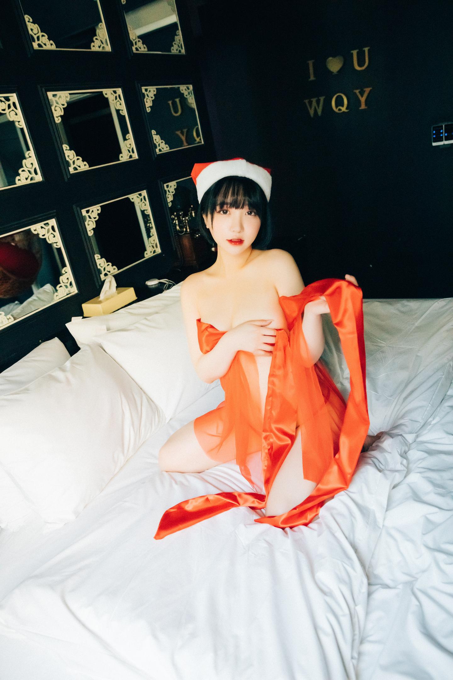 孫樂樂(손예은) NO.079 Loozy - Doube Date 10