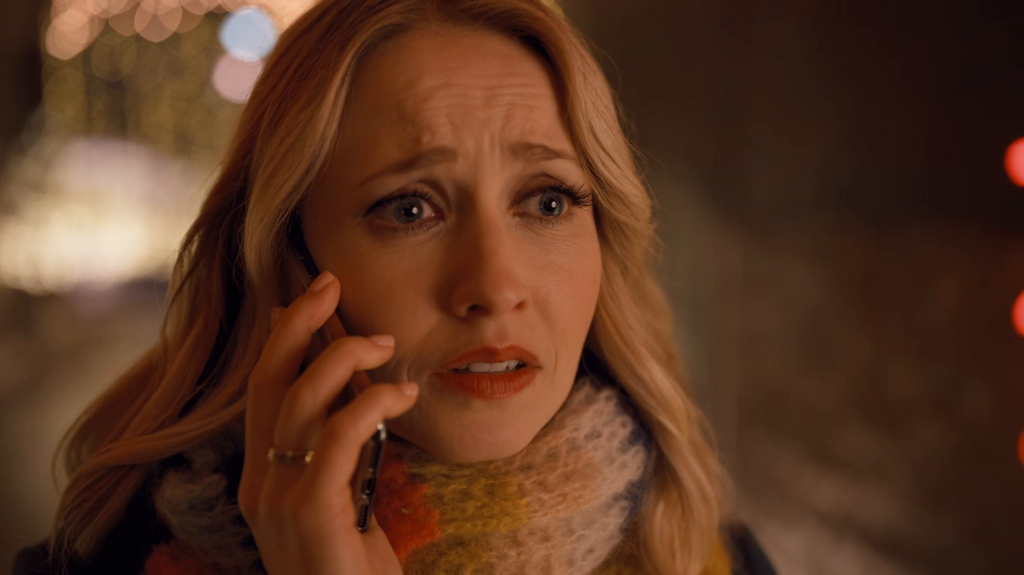 Holiday Hotline 2023 | En 6CH | [1080p] WEB-DL (x265) Mzq61f10qijl