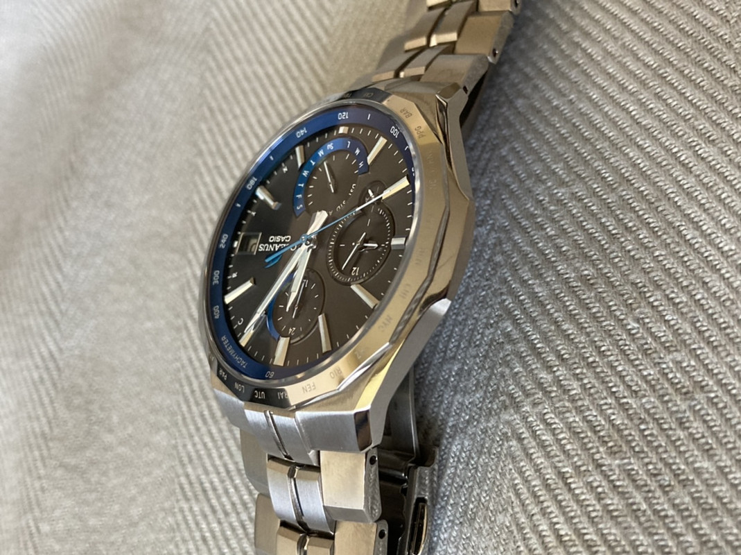 1234D9AF-1AC9-454B-A351-095009A5A0AF