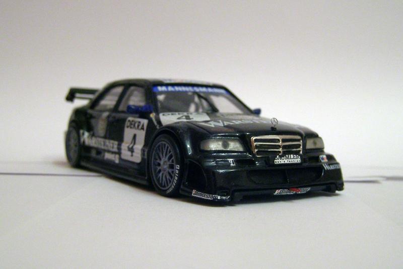Mercedes Benz C-klasse DTM Grau Onyx (1)