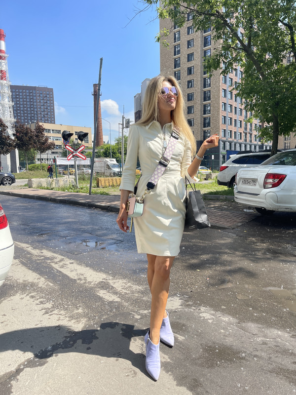 ABD61BEA-9885-4447-A85F-49CA55C8BEA2