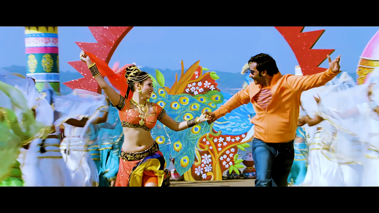 Tamanna Hot Song From Himmatwala Naino Main Sapna 4K (Best Quality).mp4_snapshot_03.29_[2021.04.05_1