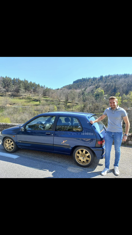 4ACC7A91-0966-4B8F-B1A8-4000DD29F375