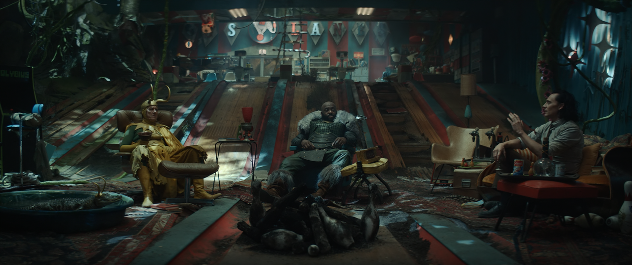 Loki.S01E05.Journey.Into.Mystery.2160p.10bit.DSNP.WEB-DL.DDP5.1.HEVC-Vyndros.mkv_snapshot_13.40_[202