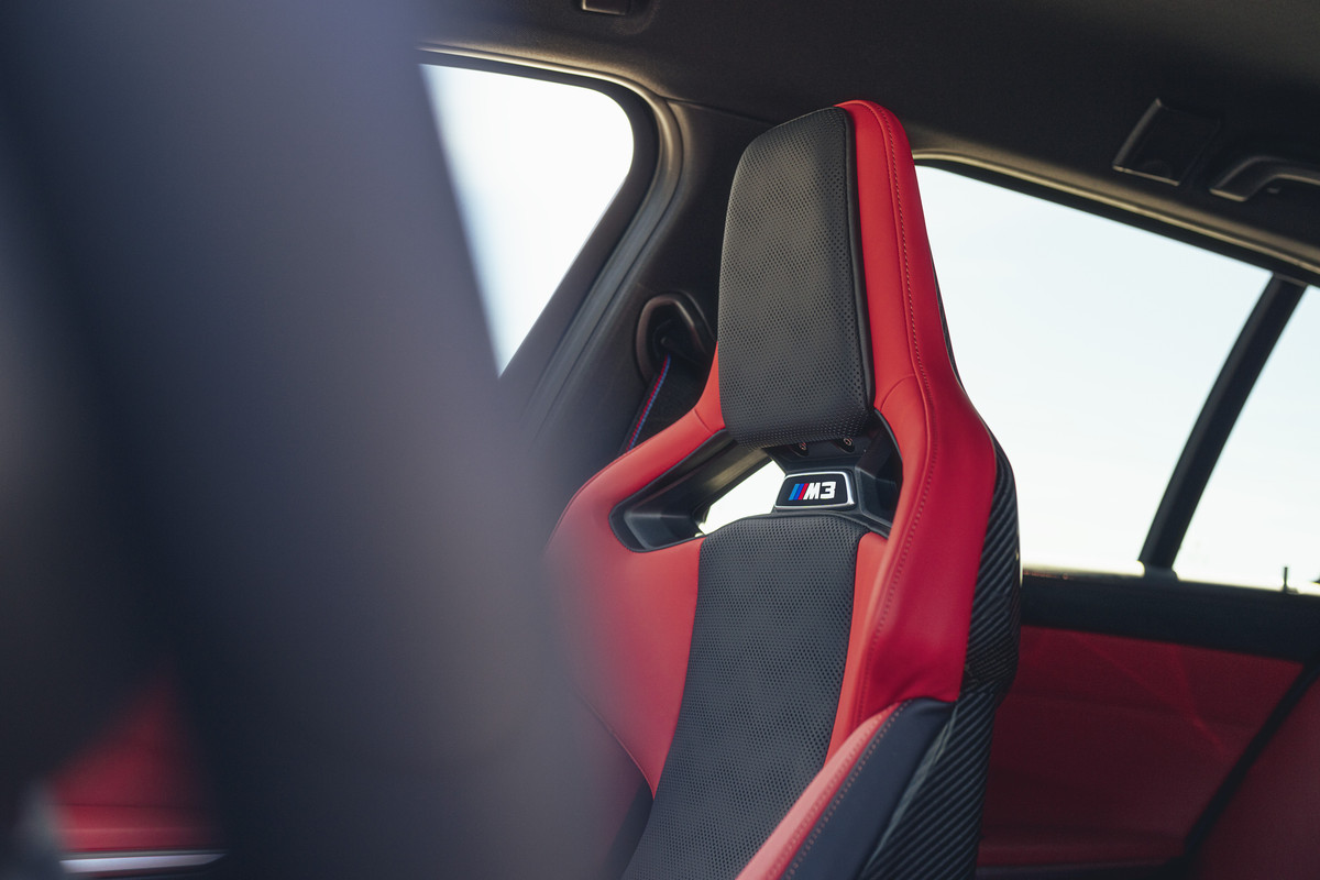 P90468180_highRes_the-first-ever-bmw-m