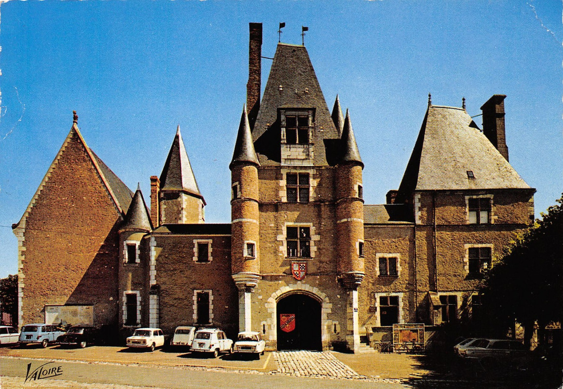 Aubigny sur Nére (18)