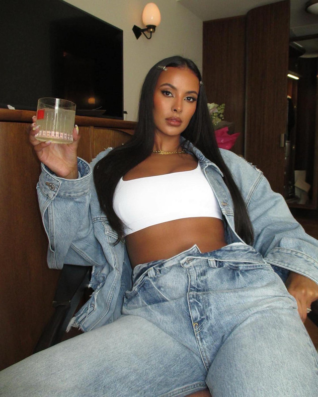 [Image: Fata-WE1-WQAE7-Nu-S.jpg]