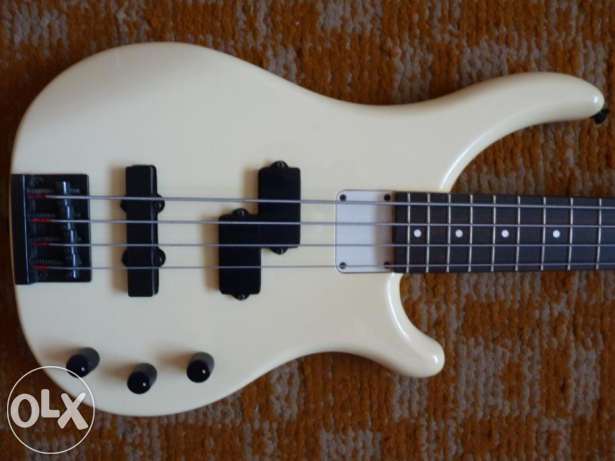 159690689_7_644x461_obmenyayu-precision-jazz-bas