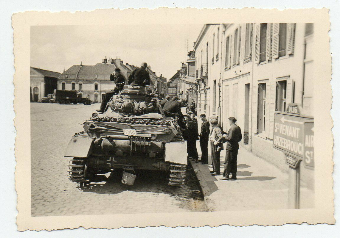 Wehrmacht Frankreichfeldzug Stadt Pause Straßenschild