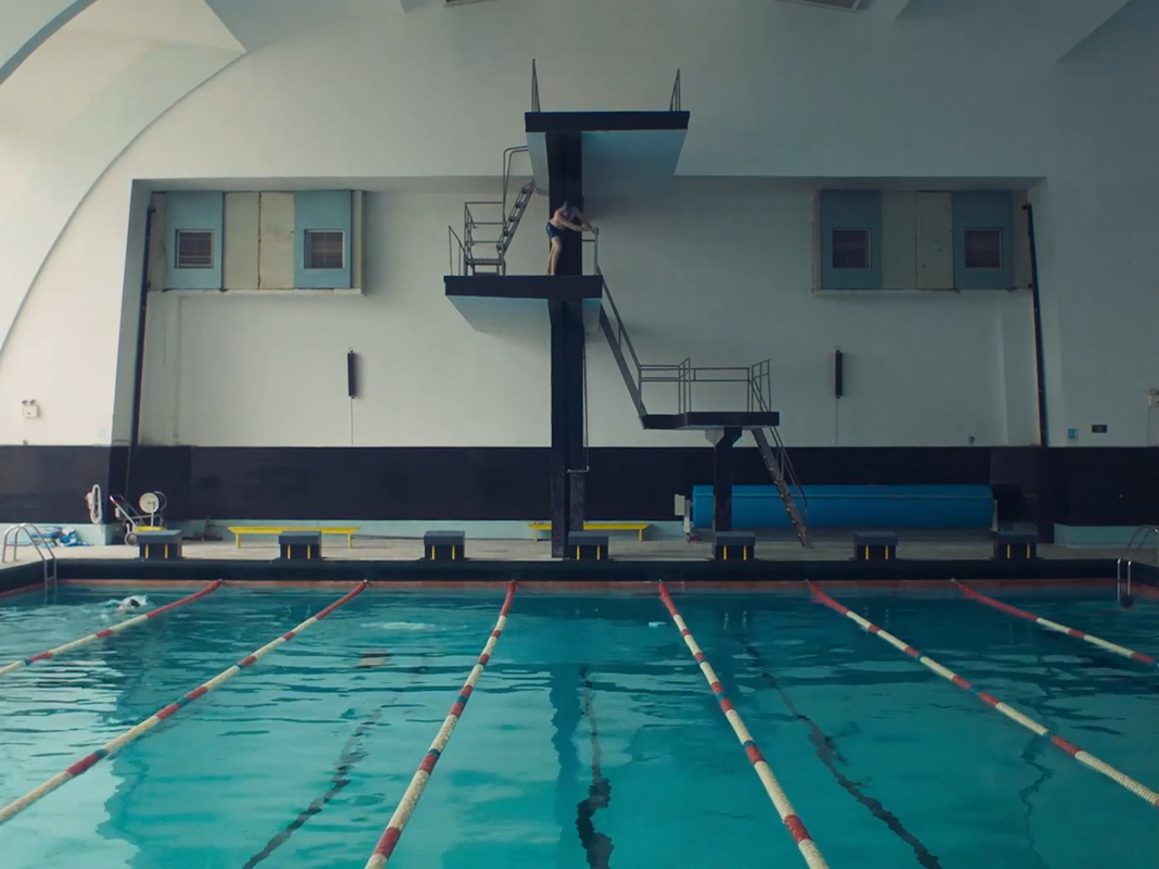 Apples.2020.iTALiAN.MULTi.1080p.WEB.x264-MeM (1).mkv_snapshot_00.55.29_[2021.04.03_08.21.24]