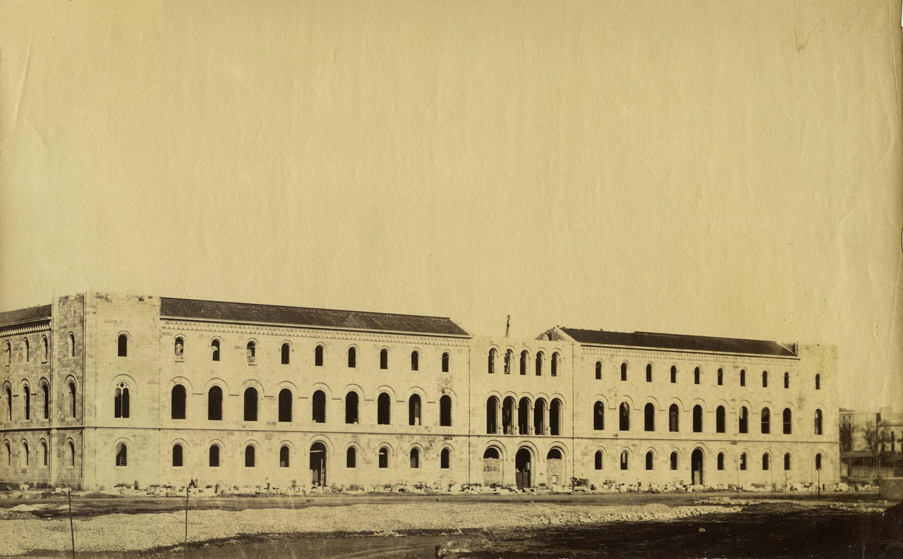 a9d90eb2-6018-4e2a-bf02-ac50f51ea731_source-aspect-ratio_default_0[1]