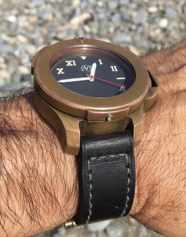 E3806678-BCA7-4AAB-964A-15374E8979CF