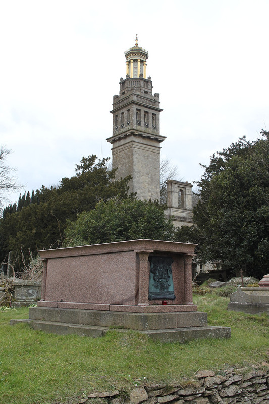 William-Beckford-s-tomb-at-Beckfords-Tower-04