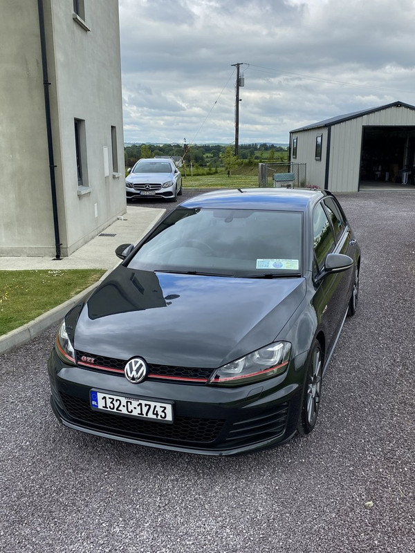 2CDC514F-5DCB-491B-A4B2-D979FFAB9B6D