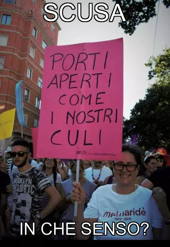 3075039448-porti-aperti-come-i-nostri-culi-scusa-in-che-senso_b~2
