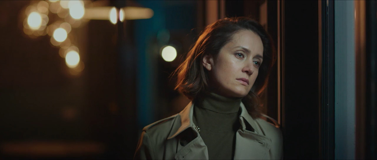 Anybody Seen My Girl? 2021 WebRip [Hindi + Russian] 480p 720p ESub Screenshot