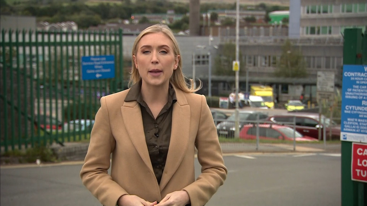 09.22 - 18.00.00 - ITV News Wales at 6. A round-up of all the latest ....ts_snapshot_10.03.681