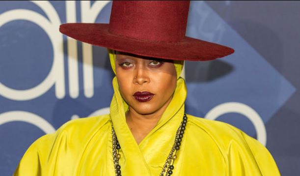 Erykah in a event