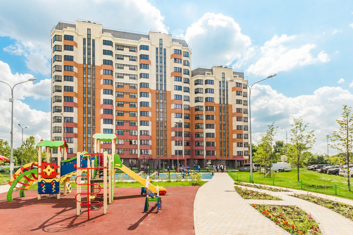 Изюмская 55к1 (132)