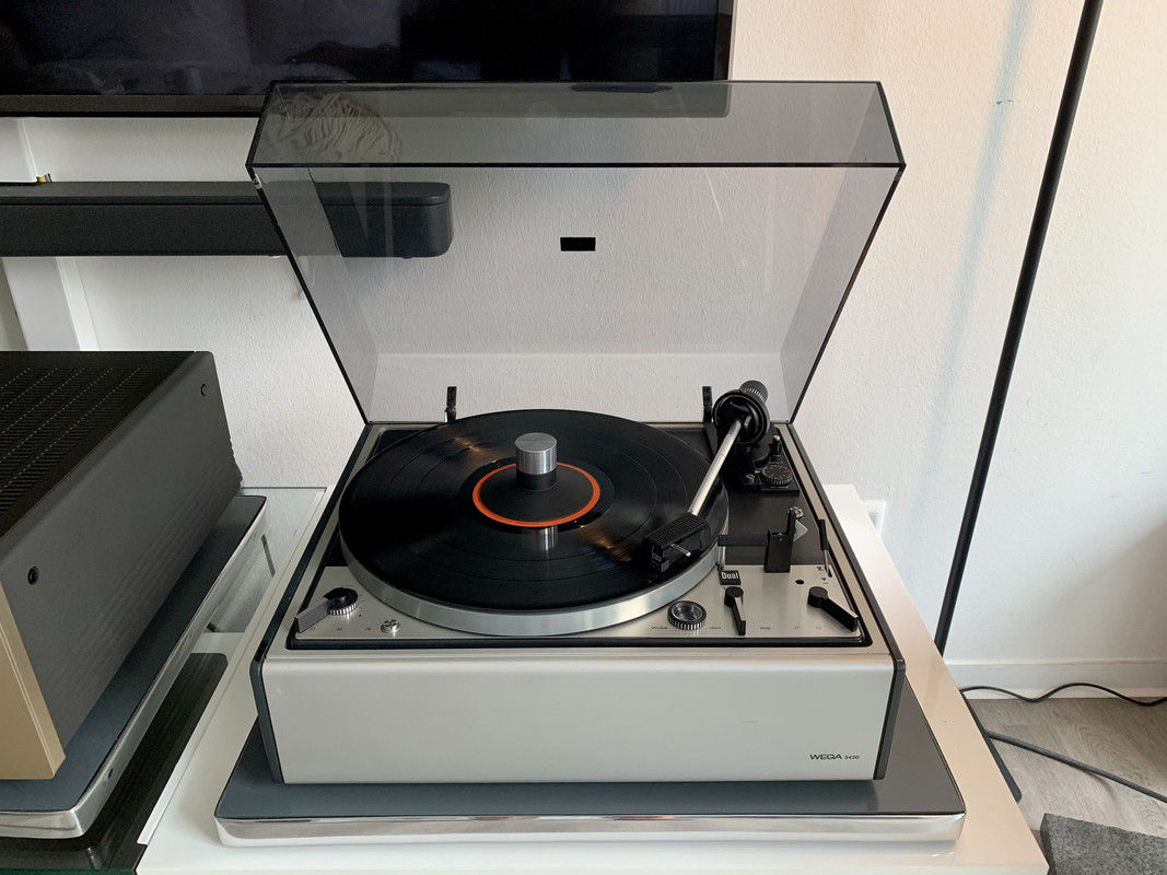 CD6F1143-907A-4F1E-8CAD-91470AB1EF0F