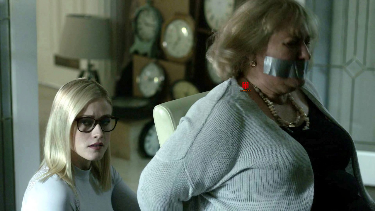 Kate Robbins 2 - The Magicians S03EP3