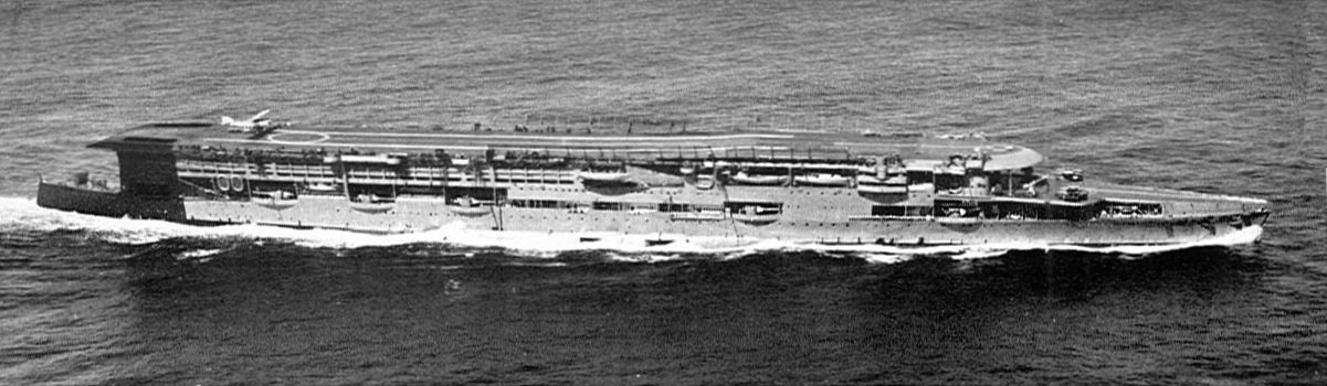 Aircraft_carrier_HMS_Furious_(Warships_To-day,_1
