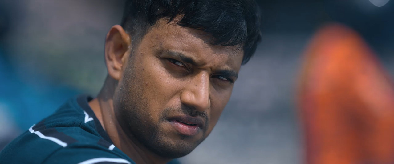 Brat 2025 WebRip [Hindi + Tamil + Telugu + Malayalam + Kannada] 480p 720p ESub Screenshot