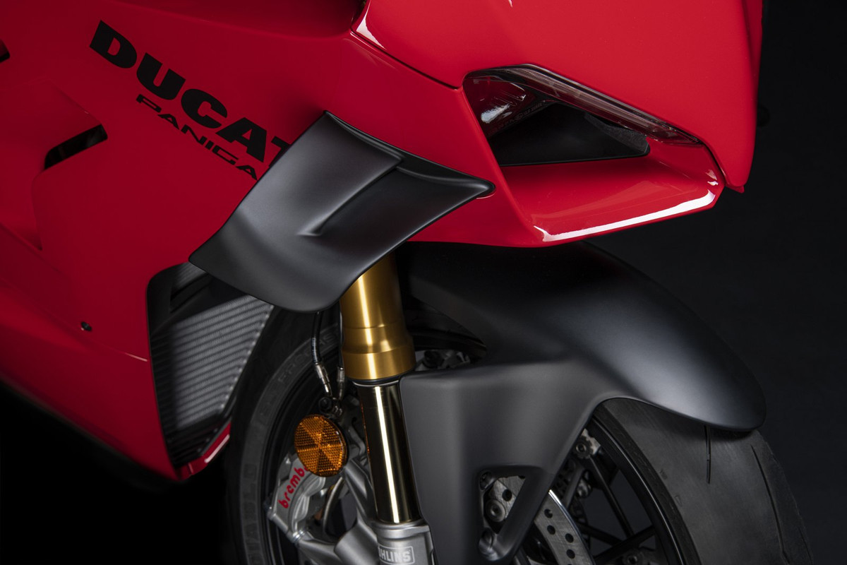 Супербайк Ducati Panigale V4 2022