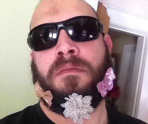 28 смешных примеров того, что бывает, когда дочери берутся за преображение своих отцов