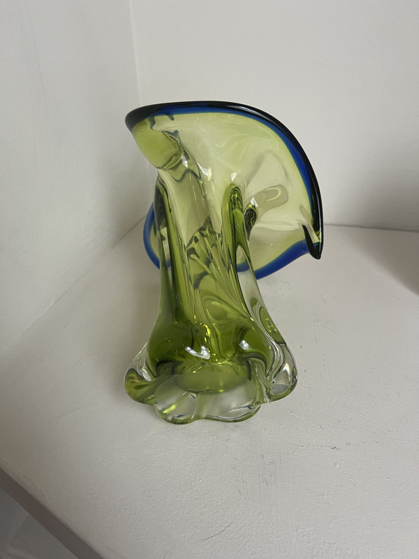 B1F6A9F0-7898-436A-A27D-B02BFB45E2D3