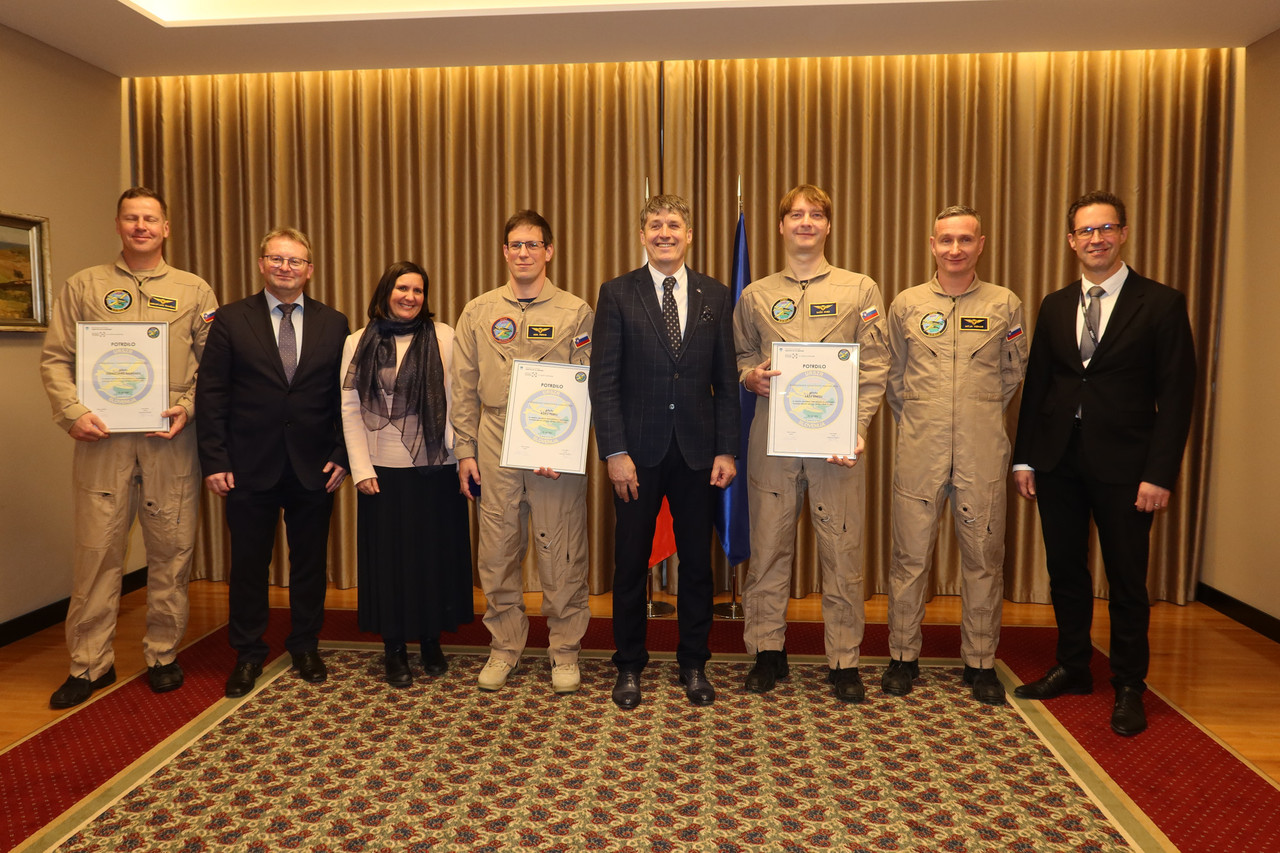 slovenski piloti za AT 802 prosinac 2025