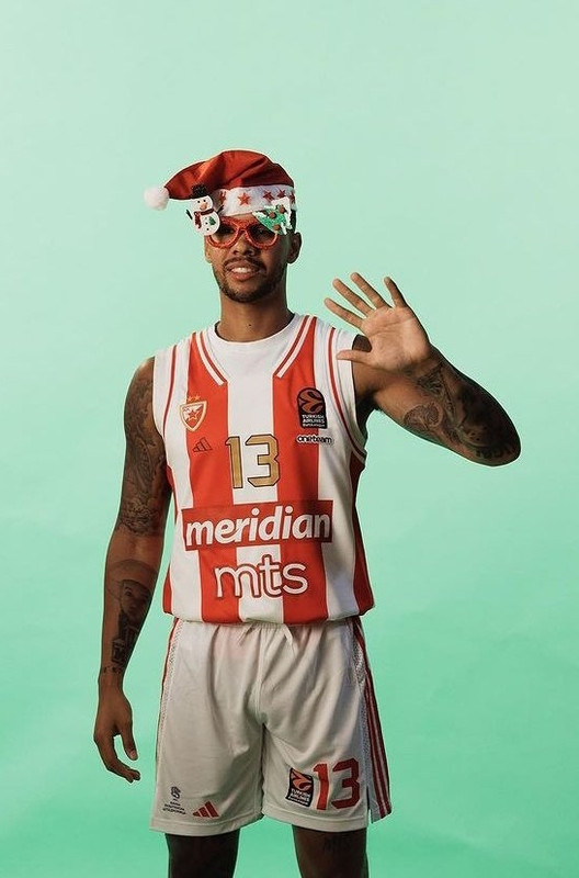 GAko-Nwb-Wg-AAD6mn-edit-3028746983075335