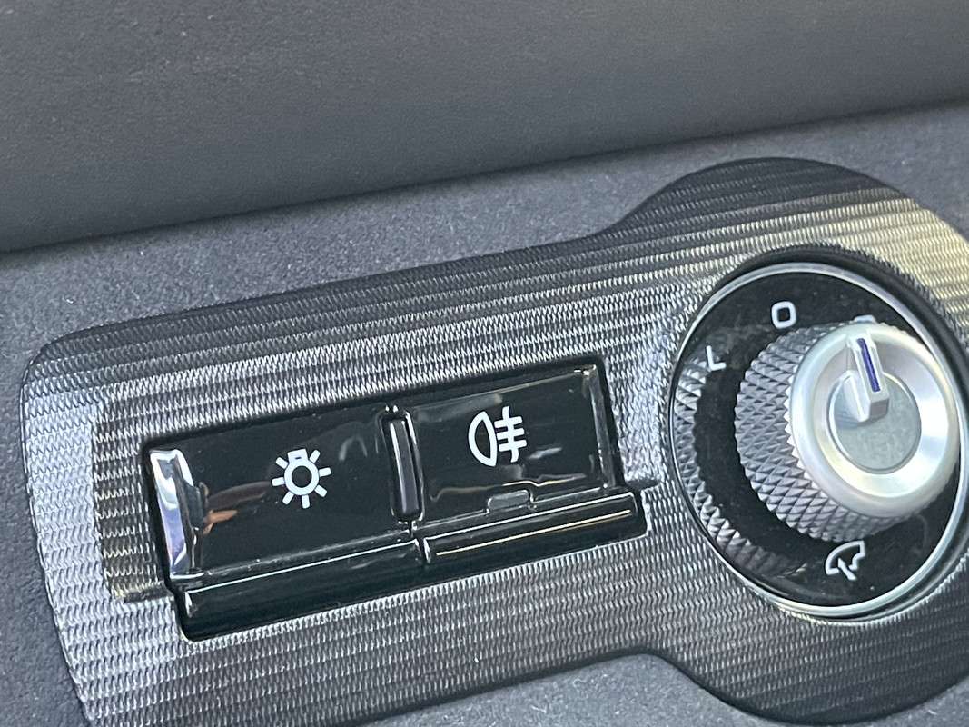 656150AF-70BC-4008-AB85-7C5435E4927C