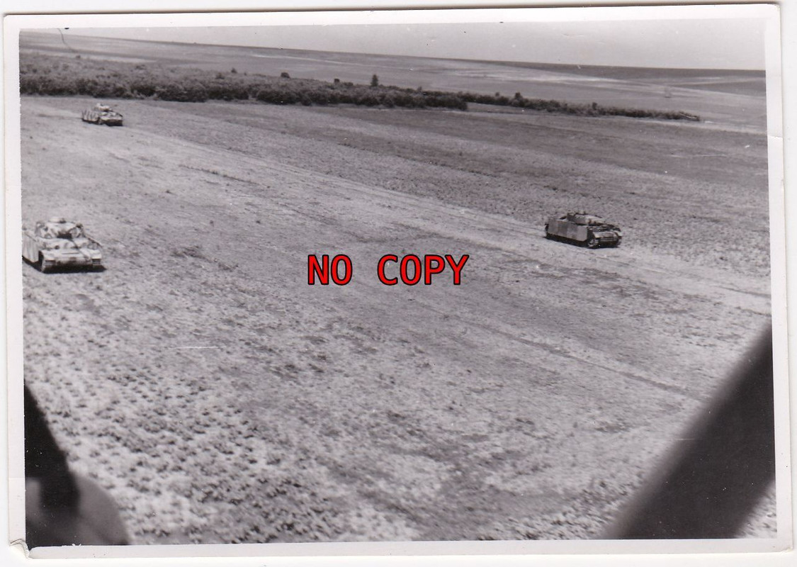 Luftaufnahme Panzer Tank Seitenschürze Sturmgesc