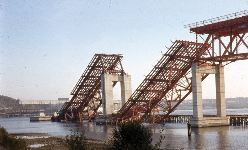 [Image: 1216559-iron-workers-collapse-web.jpg]