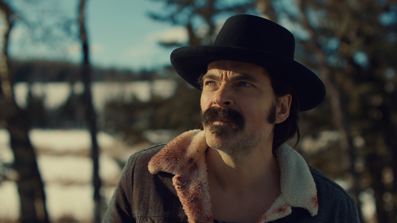 Wynonna.Earp.S04E03.Look.at.Them.Beans.1080p.10bit.AMZN.WEB-DL.AAC5.1.HEVC-Vyndros.mkv_snapshot_05.5