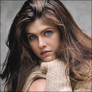 alexandra-daddario.jpg
