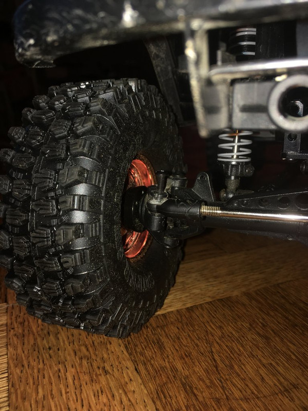 UMG 6x6 Axial  IMG-2370