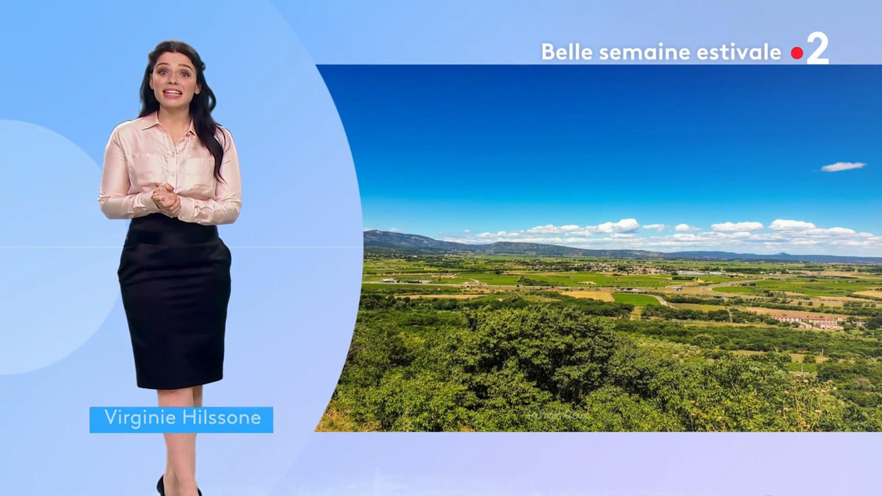 Virginie Hilssone 220620.mp4_snapshot_00.03_[2020.07.22_23.34.45]