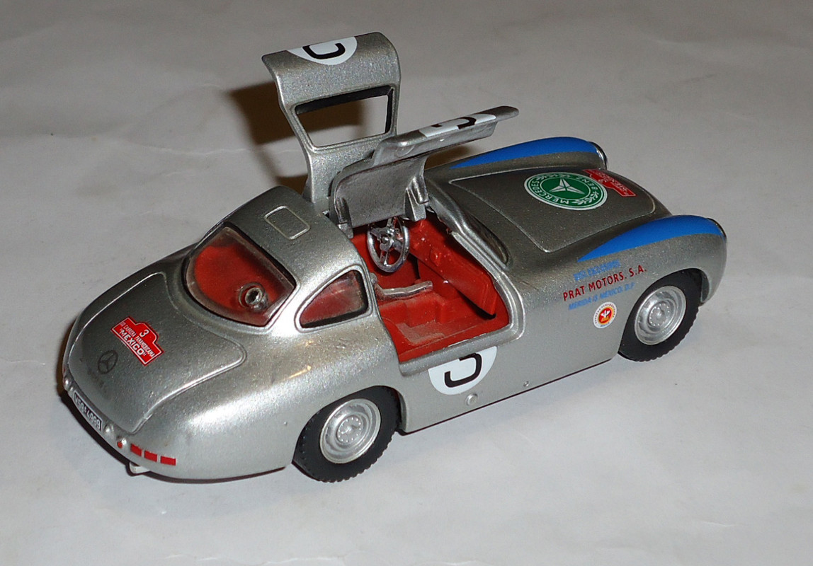 Mercedes-Benz-300SL2