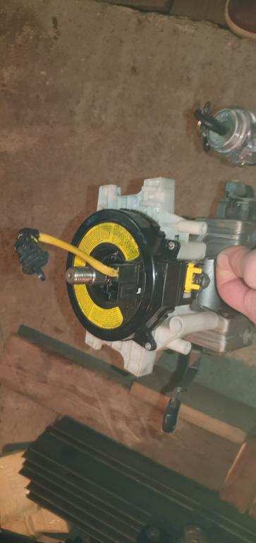 Спиральный кабель подушки безопасности