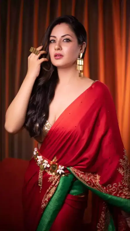 Nude Romance – Ravishing (2025) Hindi Uncut Short Film 720p HDRip X264 AAC 100MB Download