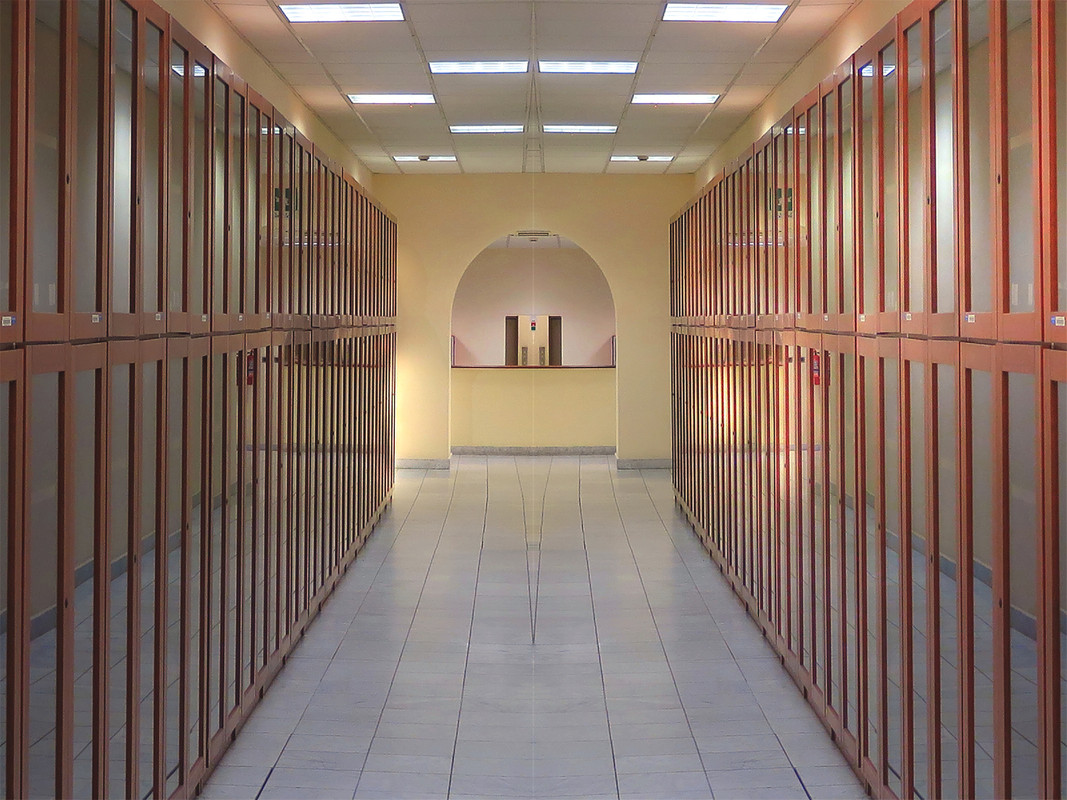 IMG_0749-2 SCAFFALI TM (Studio luce)