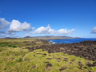 Poike:Ahu Kiri Reva-Papa u'i hetu'u-Ana o Keke-Té Ahu Moai Tea-Maunga - Isla de Pascua - Chile (1)